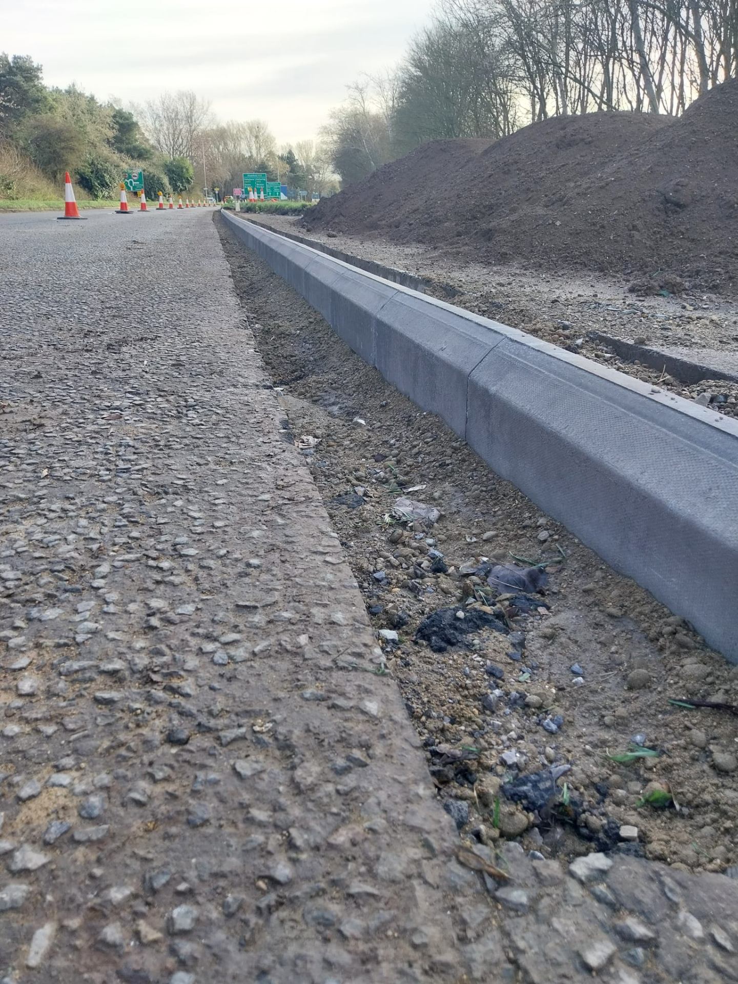 Commercial site kerb finish